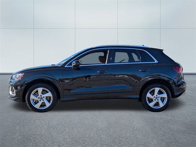 2022 Audi Q3 Premium