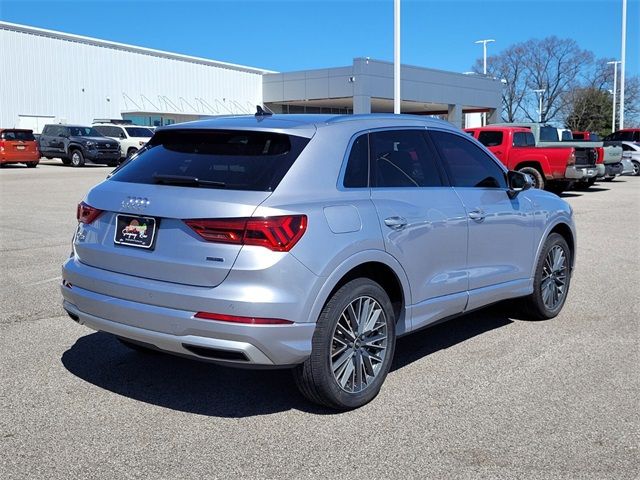 2022 Audi Q3 Premium