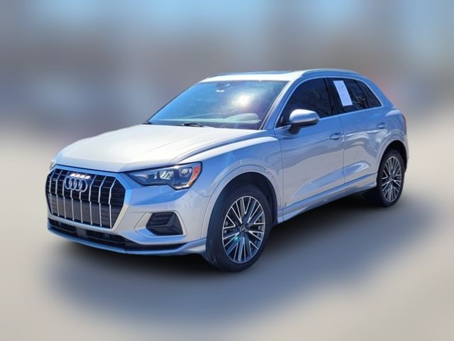 2022 Audi Q3 Premium
