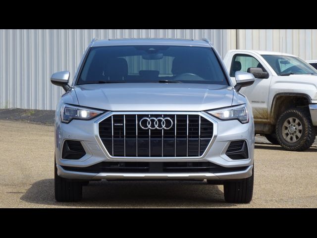 2022 Audi Q3 Premium