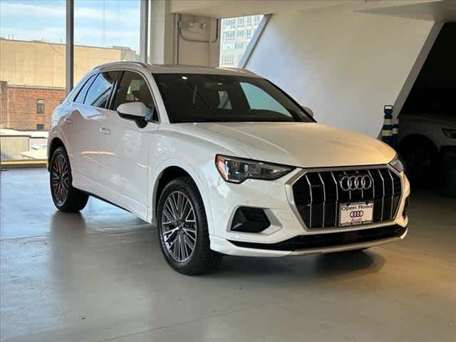 2022 Audi Q3 Premium