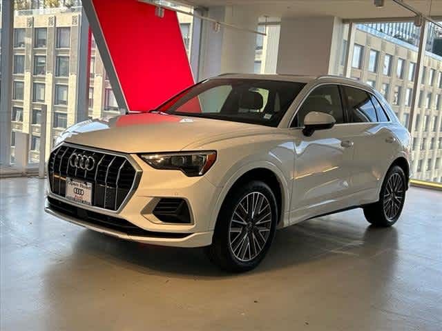 2022 Audi Q3 Premium