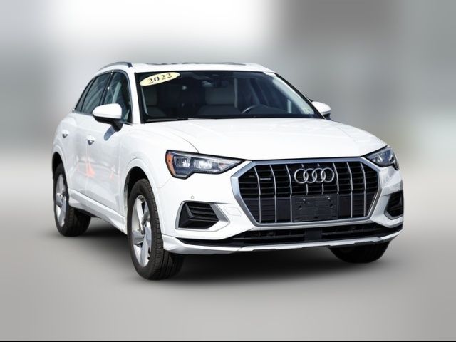 2022 Audi Q3 Premium
