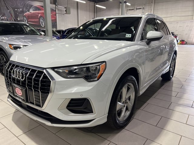 2022 Audi Q3 Premium