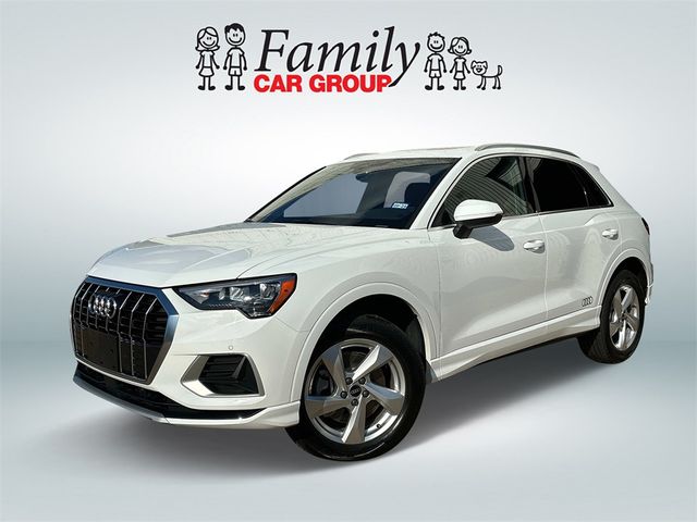 2022 Audi Q3 Premium