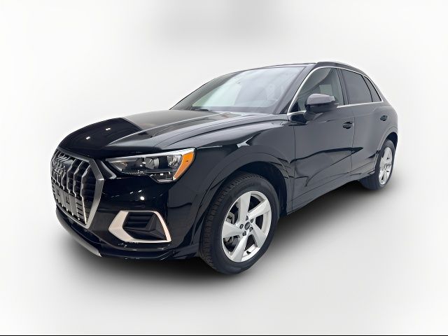 2022 Audi Q3 Premium