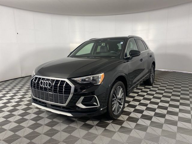 2022 Audi Q3 Premium