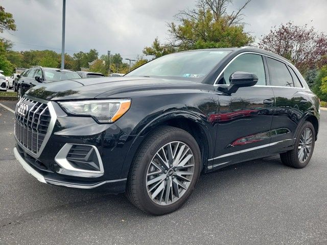 2022 Audi Q3 Premium