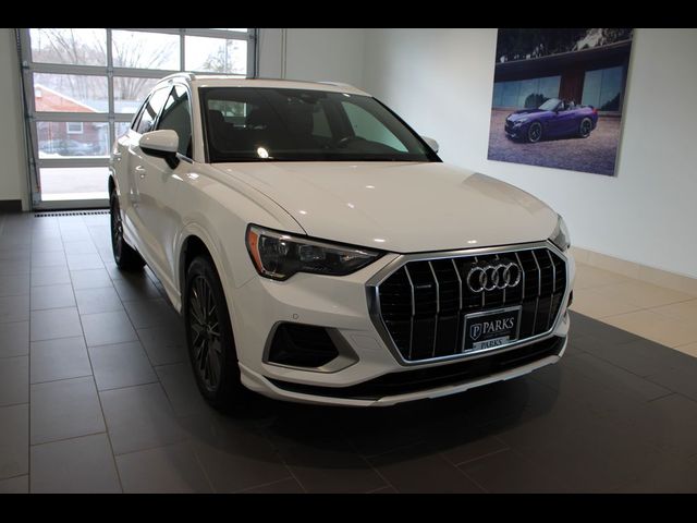 2022 Audi Q3 Premium