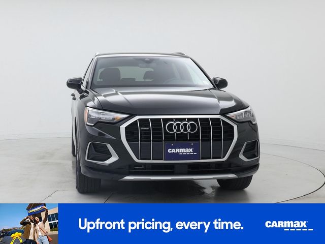 2022 Audi Q3 Premium