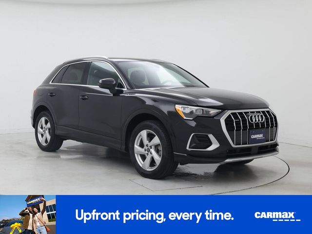 2022 Audi Q3 Premium