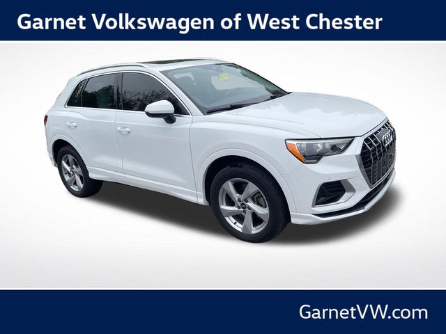 2022 Audi Q3 Premium