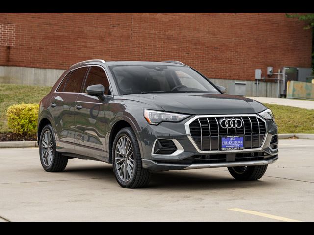 2022 Audi Q3 Premium