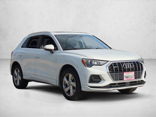 2022 Audi Q3 Premium