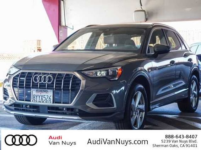 2022 Audi Q3 Premium