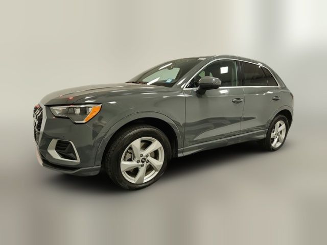 2022 Audi Q3 Premium