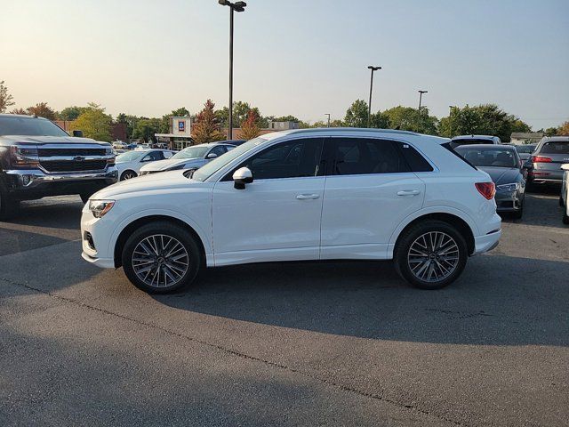 2022 Audi Q3 Premium