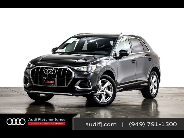 2022 Audi Q3 Premium