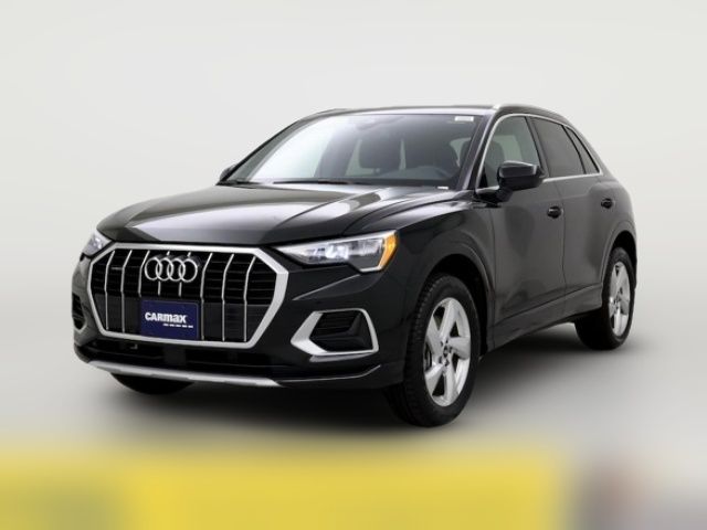 2022 Audi Q3 Premium