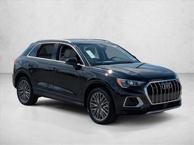 2022 Audi Q3 Premium