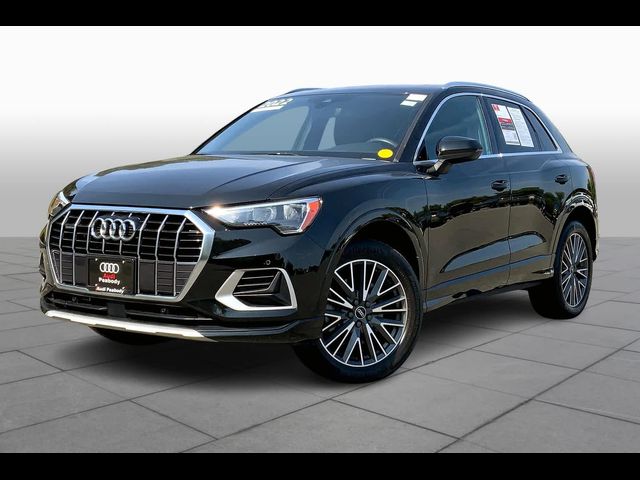 2022 Audi Q3 Premium