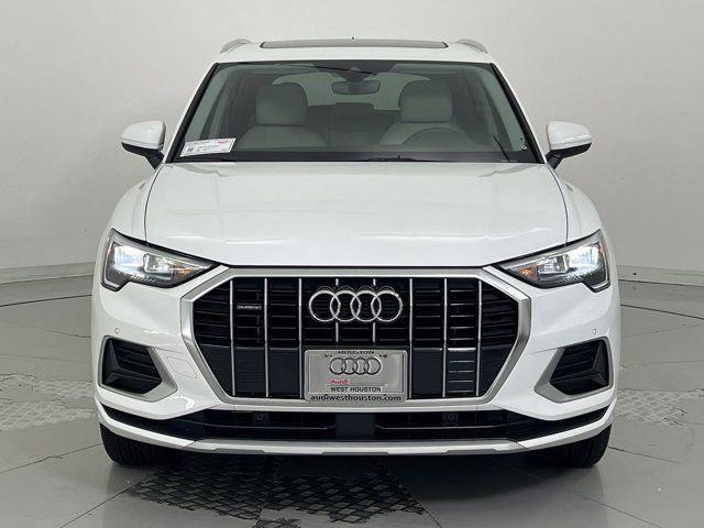 2022 Audi Q3 Premium