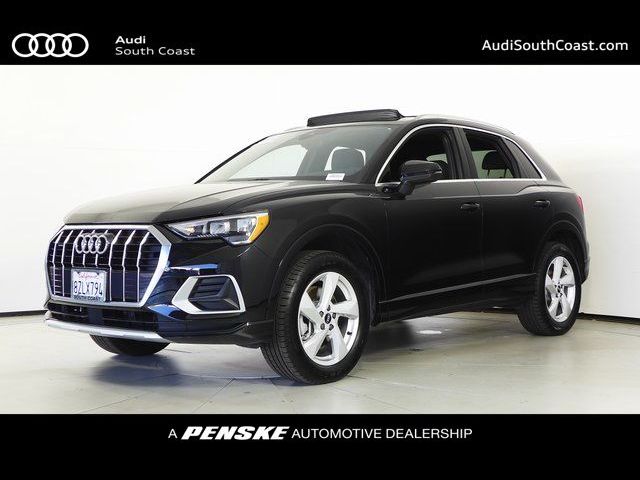 2022 Audi Q3 Premium