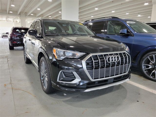 2022 Audi Q3 Premium