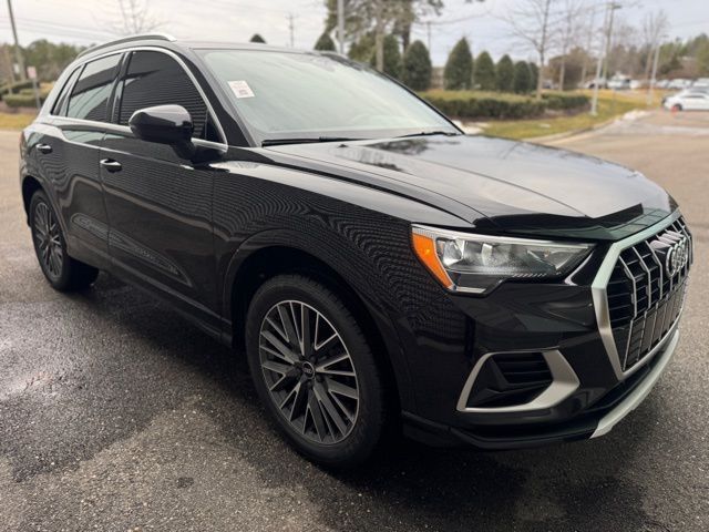 2022 Audi Q3 Premium