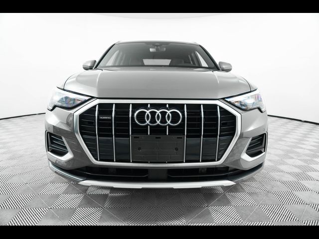 2022 Audi Q3 Premium