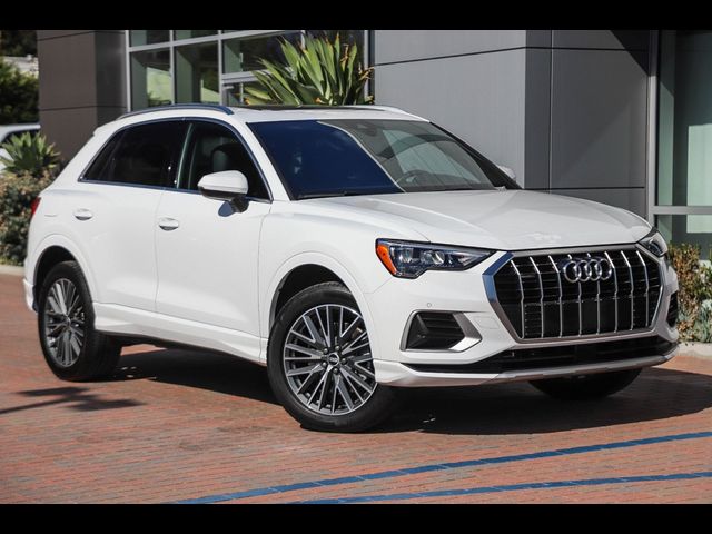 2022 Audi Q3 Premium