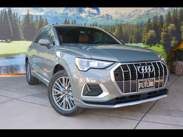 2022 Audi Q3 Premium