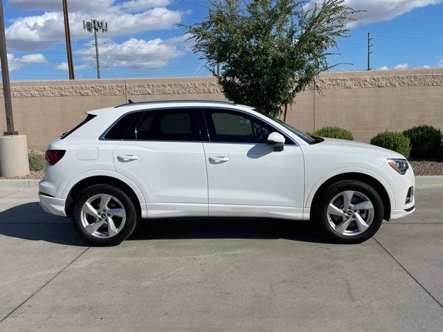 2022 Audi Q3 Premium