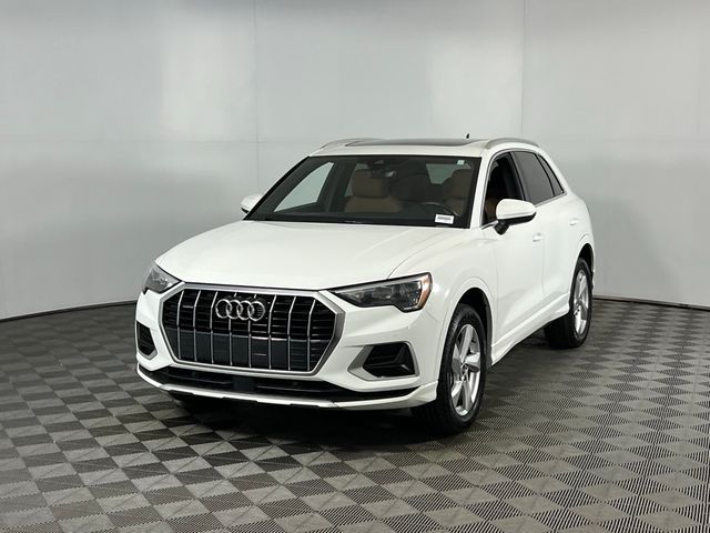 2022 Audi Q3 Premium