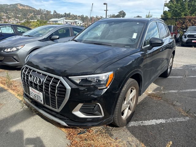 2022 Audi Q3 Premium