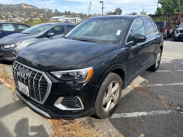 2022 Audi Q3 Premium