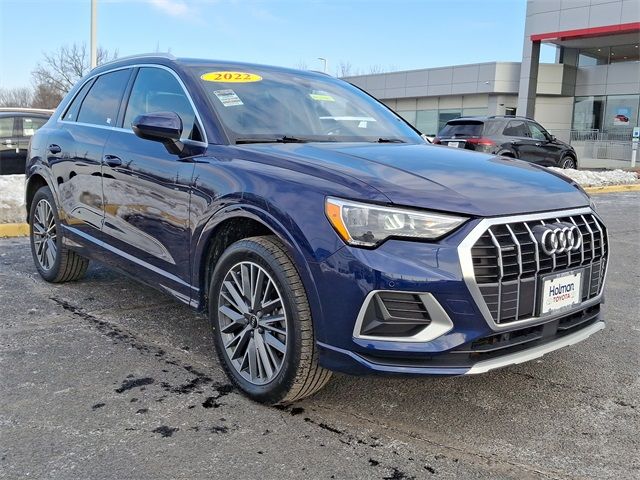 2022 Audi Q3 Premium