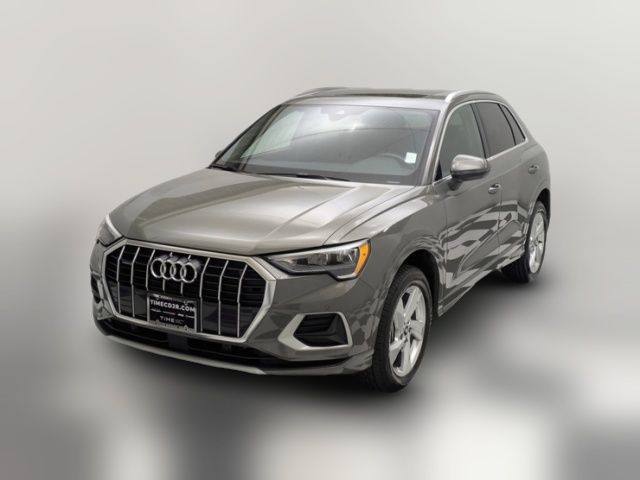 2022 Audi Q3 Premium