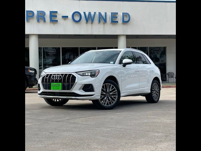 2022 Audi Q3 Premium