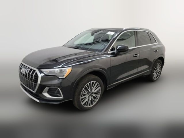 2022 Audi Q3 Premium