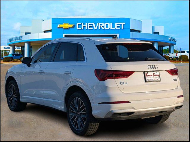 2022 Audi Q3 Premium Plus