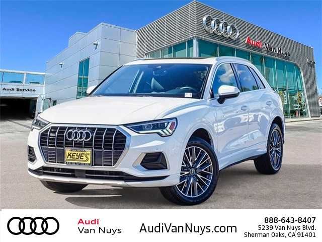 2022 Audi Q3 Premium Plus