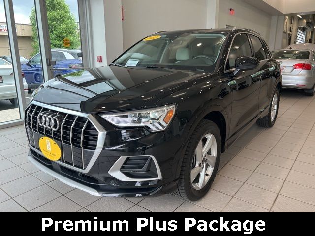 2022 Audi Q3 Premium Plus