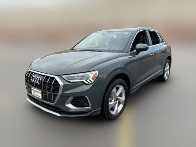 2022 Audi Q3 Premium Plus