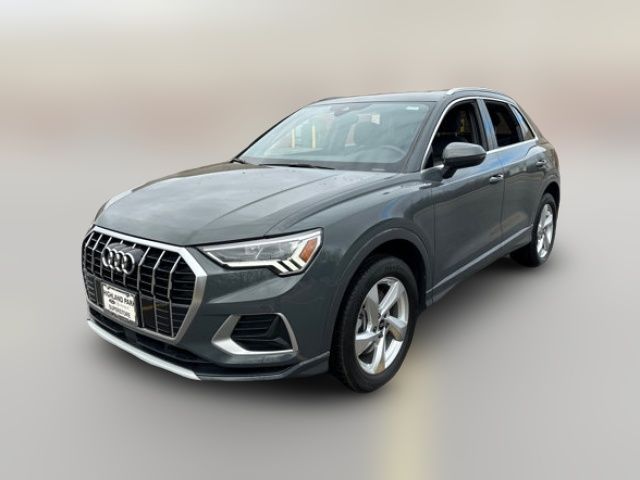 2022 Audi Q3 Premium Plus