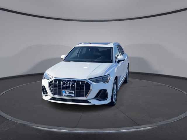 2022 Audi Q3 S Line Premium