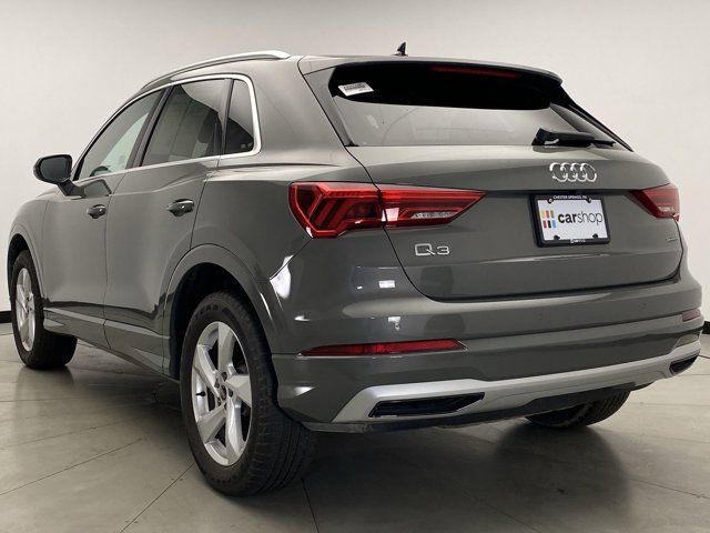 2022 Audi Q3 Premium