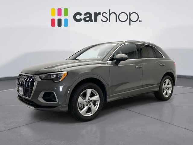 2022 Audi Q3 Premium