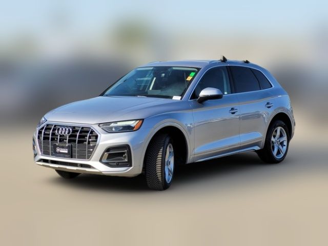 2022 Audi Q5 Premium