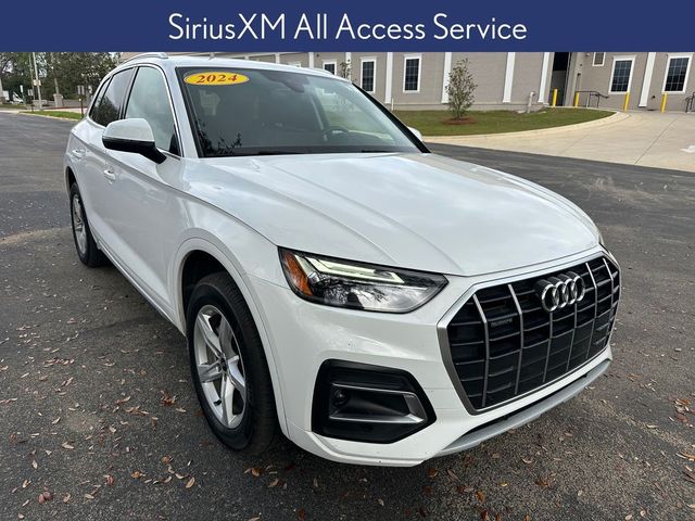 2022 Audi Q5 Premium